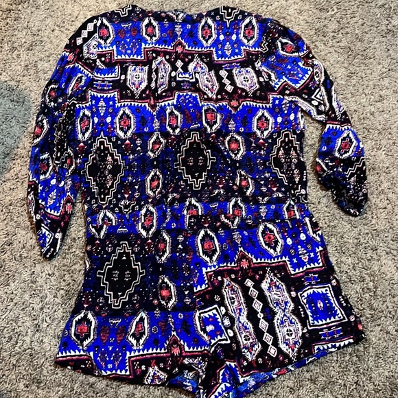Aztec print romper - Picture 4 of 4